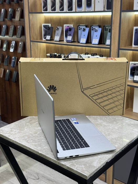 Ноутбук HUAWEI / PhoneLab