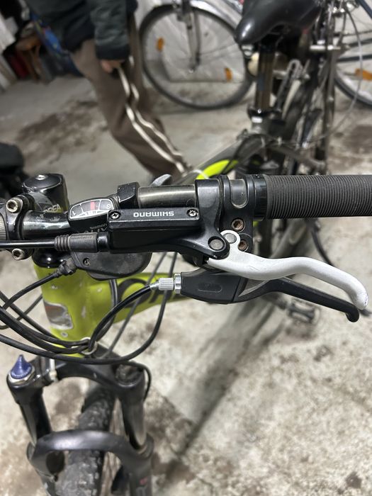 Продам велосипед на бензиновом двигателем