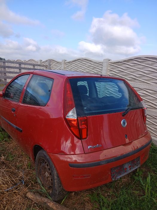 Vând Fiat Punto benzină