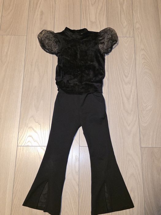 Set bluza si pantaloni evazati
