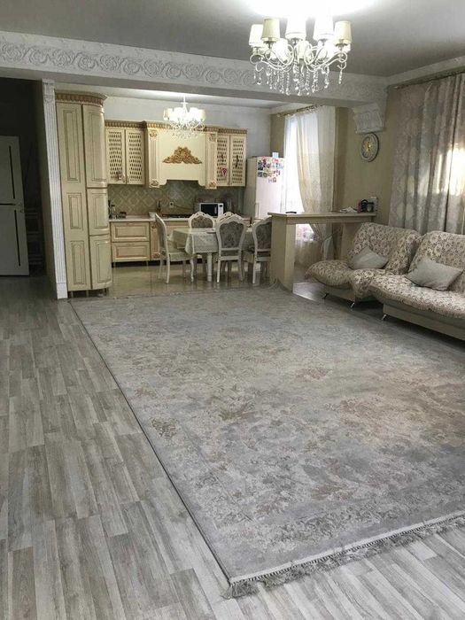 Продам коттедж на Отрадном