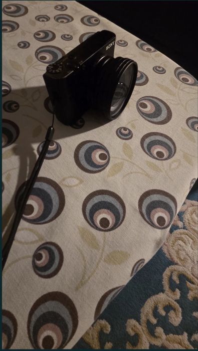Camera Sony RX100 Mark V (5)