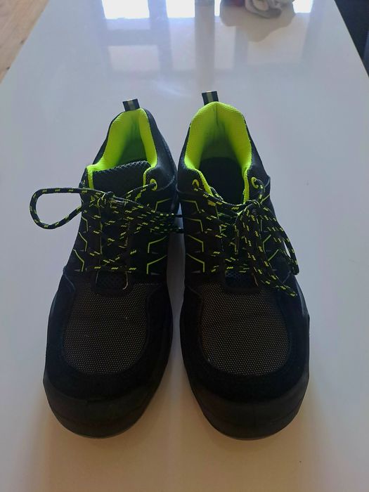 Мъжка работна обувка с бомбе