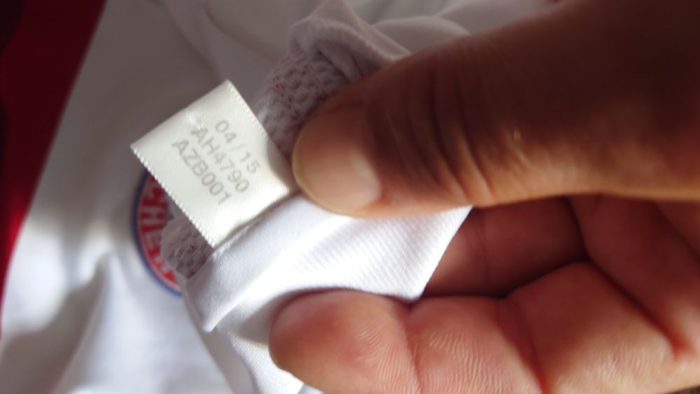 Bayern Munich Size L T shirt