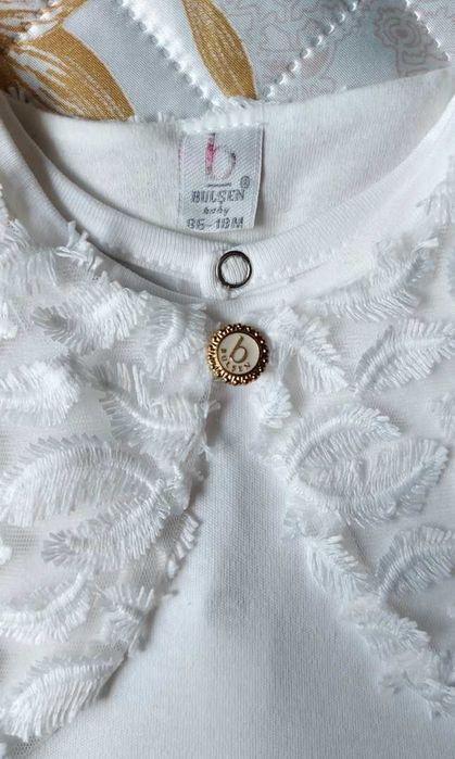 Бяла офицална рокличка с елече