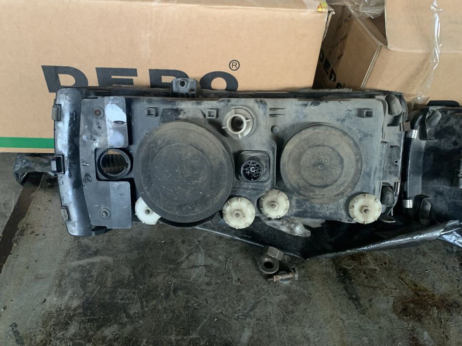 Продам фары на DAF 105 би лед