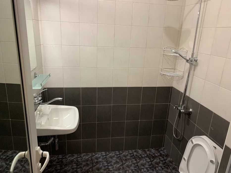 Дава се под наем Двустаен апартамент в София, Зона Б-18 - 70 кв.м за 560 € - Снимка #3