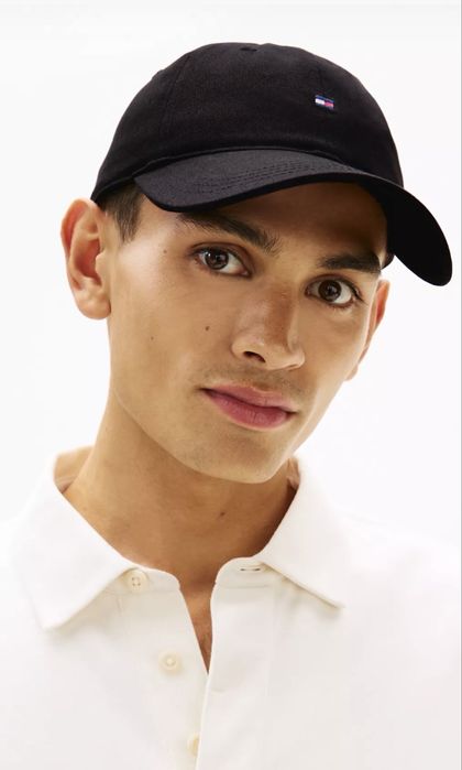 Tommy Hilfiger кепка с бренд пакетом