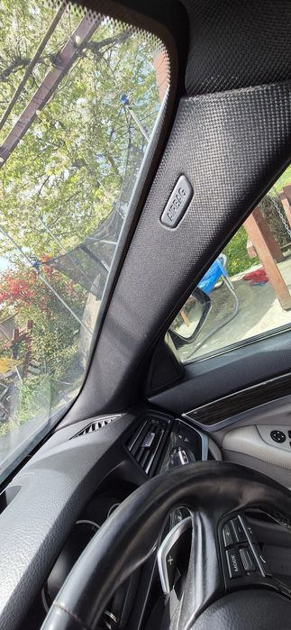 Plafon negru M bmw seria 5 f11 2013