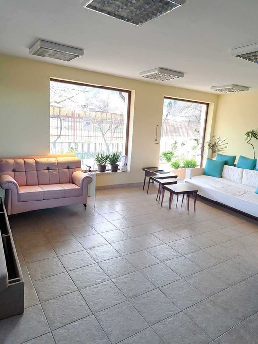 Дава се под наем Офис в Благоевград, Баларбаши - 111 кв.м за 510 € - Снимка #1