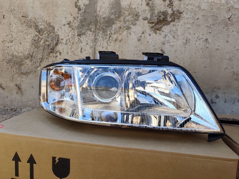 Ауди А6 С5 фара новый