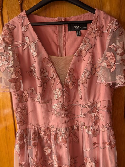 Rochie superbă Nissa