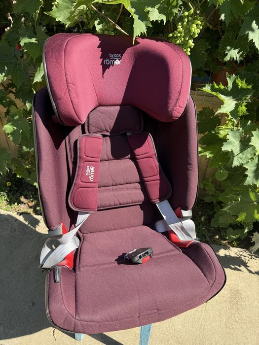 Scaun auto Isofix Britax Romer Advansafix IV R