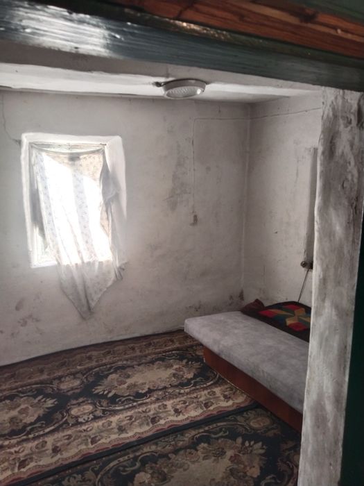 Продам дом,в центре рядом базар