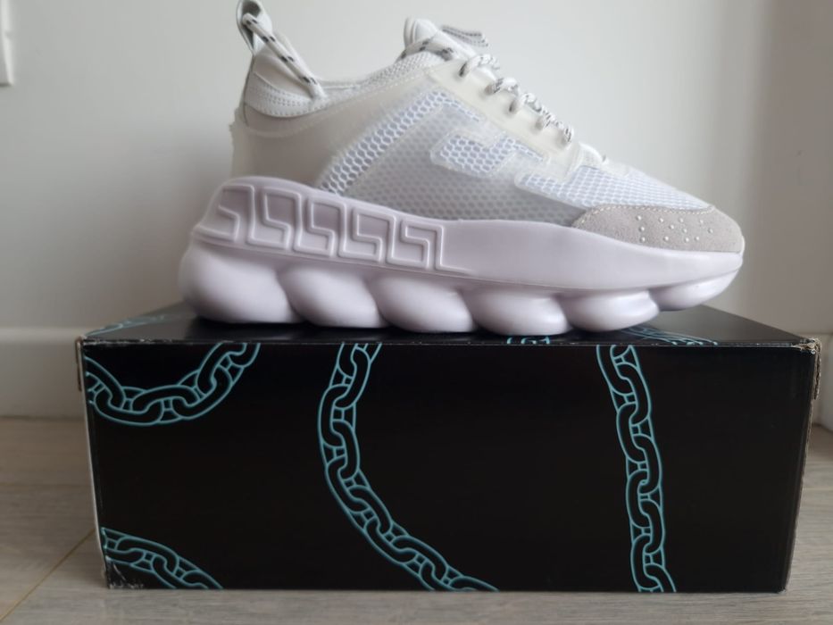 Ver.sace Chain Reaction - Albi - Marimea 42 - Cadoul Ideal - Urgent