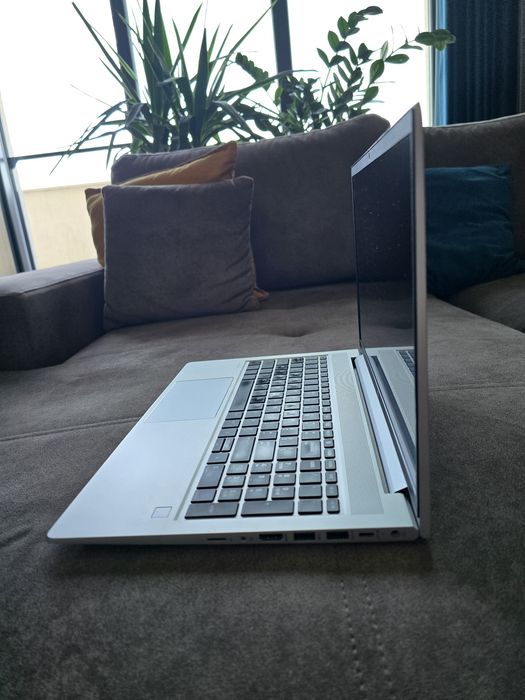 Laptop HP ProBook 450 G8 - Intel Core i5-1135G7, SSD 256, 16GB RAM