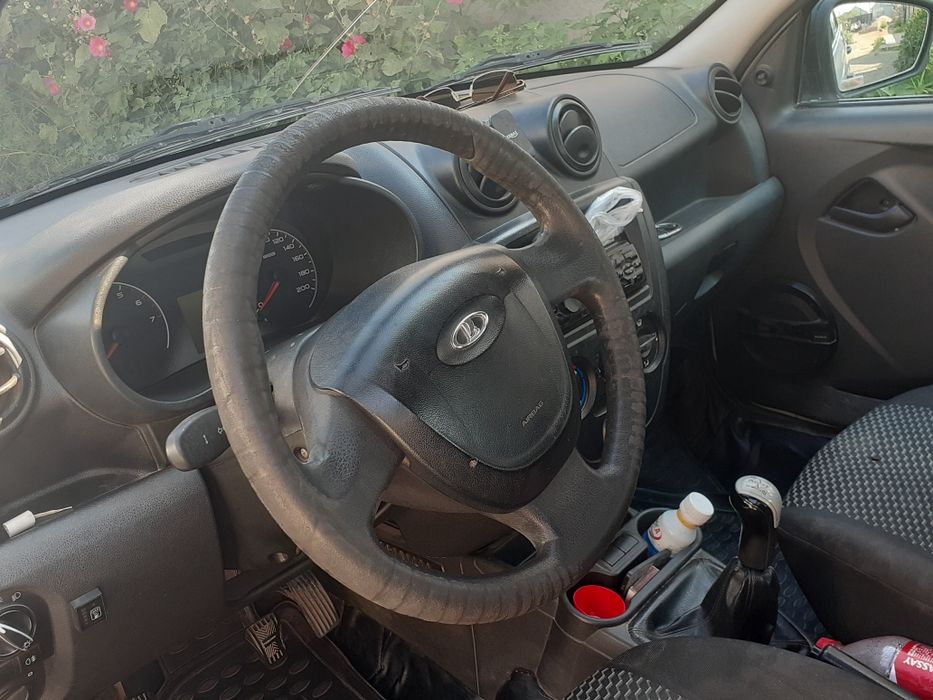 Лада Гранта ВАЗ 2190