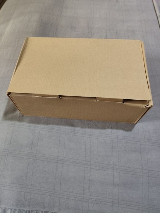 Кроссовки Adidas yeezy boost