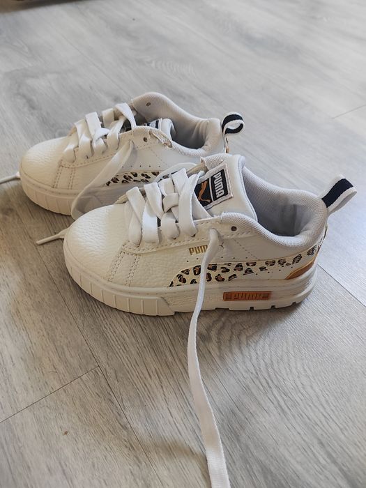 Децки маратонки за момиче