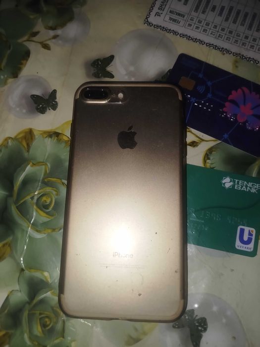 iPhone 7+ 2016 года выпуска