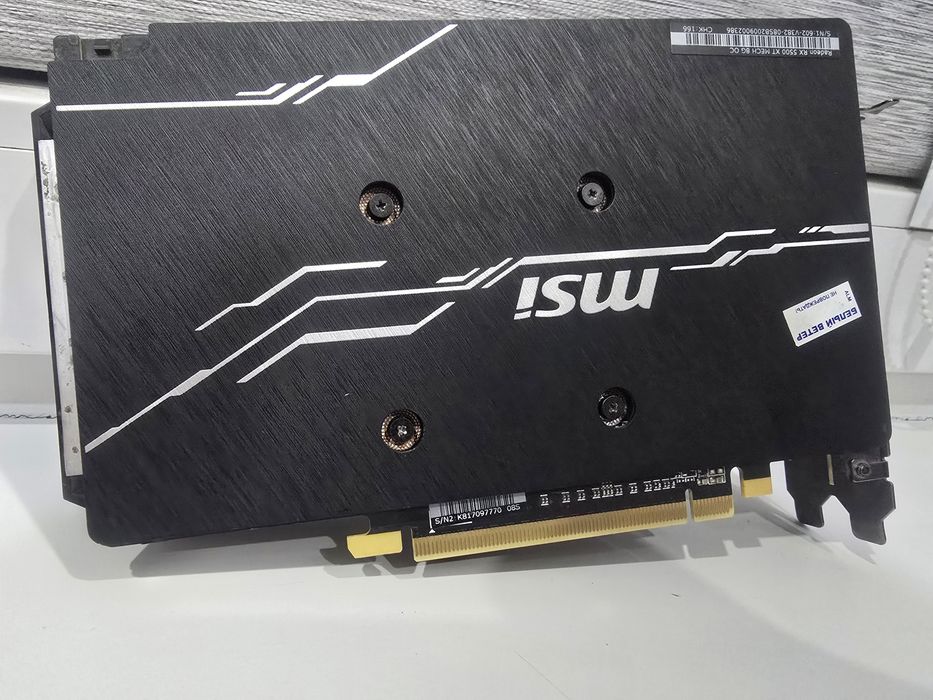 Видеокарта Radeon Rx 5500 - не рабочая