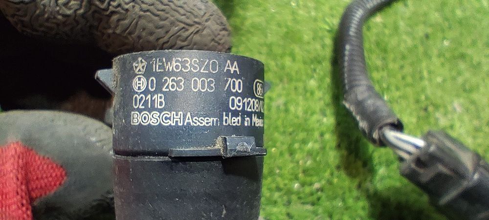 SENZORI PARCARE SPATE (4 BUC.) JEEP GRAND CHEROKEE WH MOTOR 3.0 DIESEL 2010 COD OEM 1EW63SZ0 / 1EW63SZ0AA / 0263003700 / 2010-2013