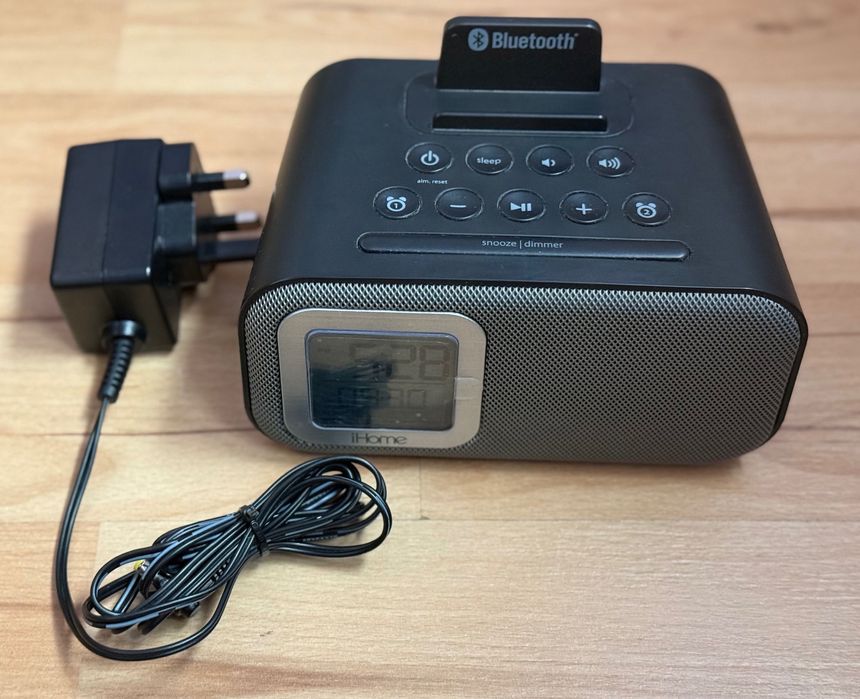 Оригинален Ihome IBT22 Bluetooth Колонка USB Зареждане Двоен Будилник