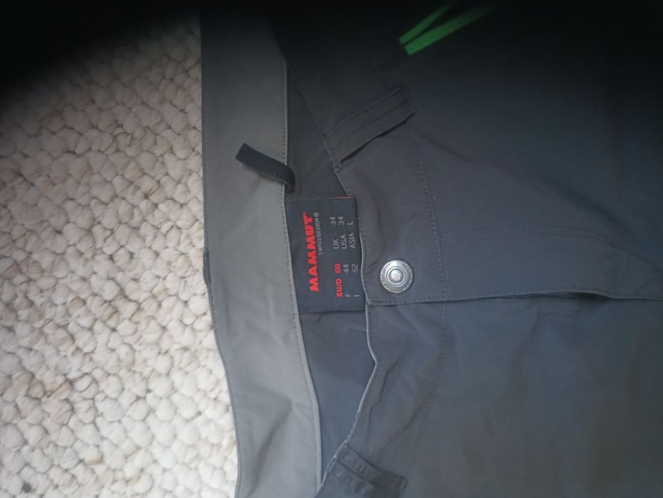 Pantaloni scurți Mammut