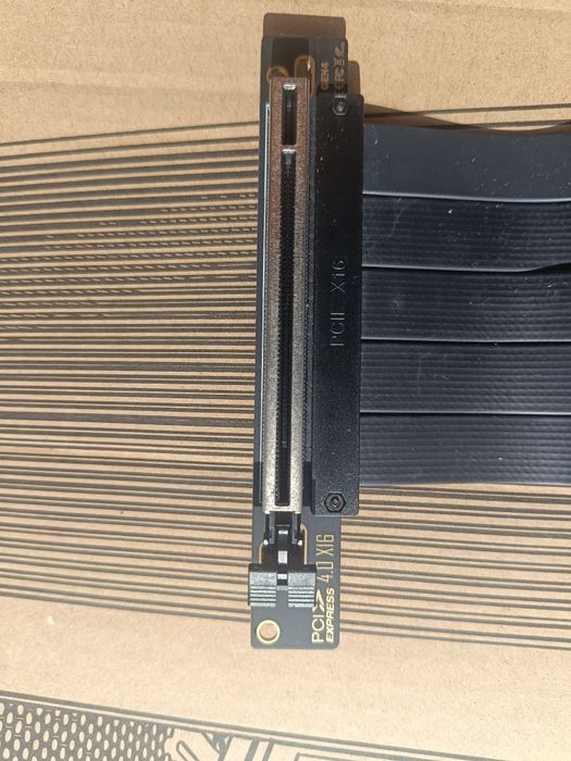 Cablu raiser PCIE 4.0 23CM