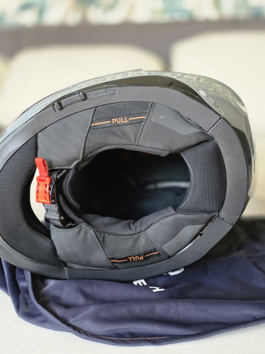 Каска Schuberth S3