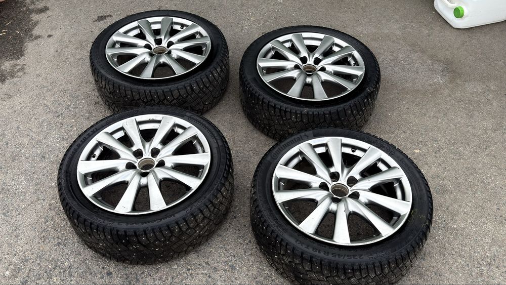 Продам комплект колес R18 от Lexus
