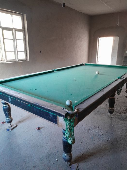 Blyard stoli sotiladi