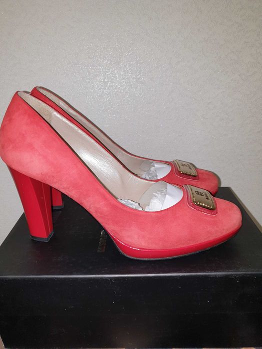 замшевые туфли жен.