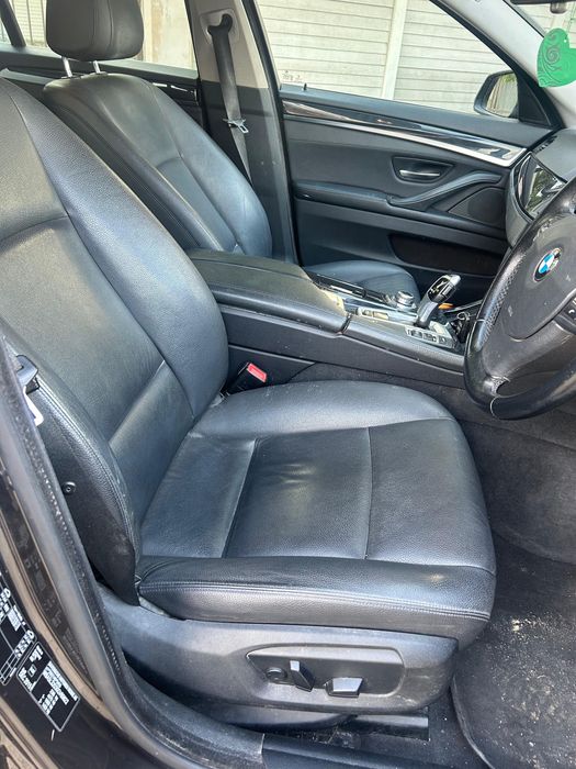 Interior piele scaune față si banchete spate BMW F11