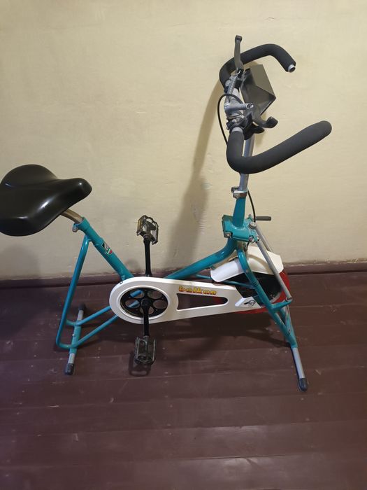 Ретро фитнес уред Балкан