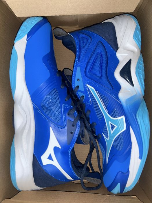 Mizuno Wave Momentum 3 цвет mugen blue