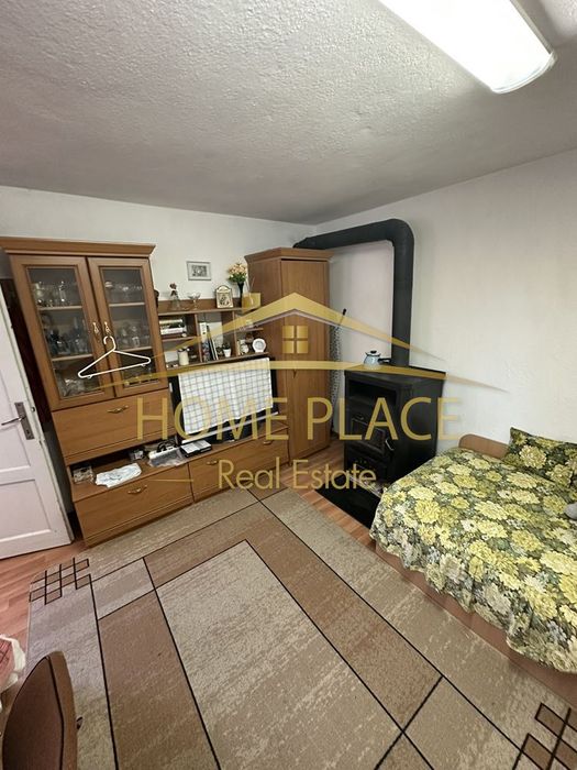 Къща с панорамна гледка в м-ст Боровец ЮГ