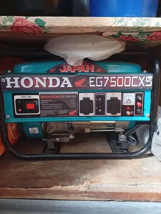 Продается генератор honda