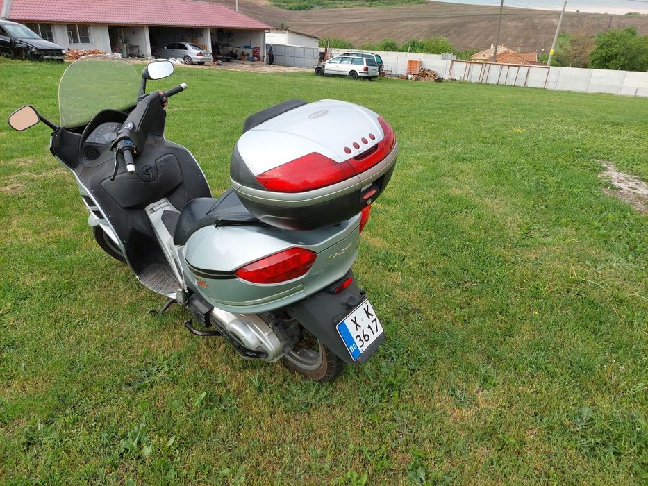 Скутер Malaguti 500 GT