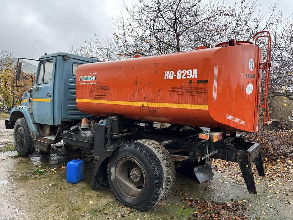 Зил водовоз комунальная техника