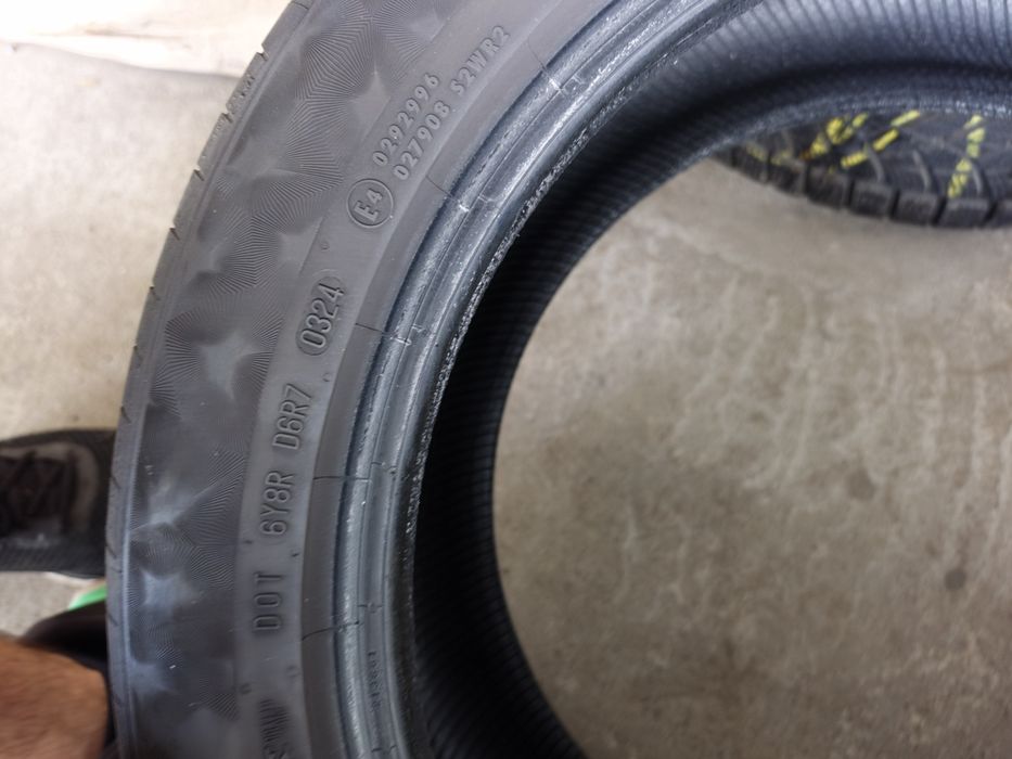 4 Броя 245/45/17 Continental 2x7mm 2x5,6mm 1x24dot 3x21dot