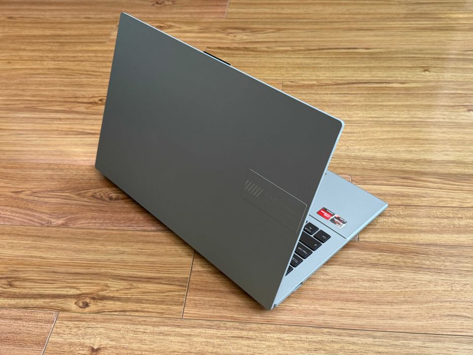 Asus VivoBook Go 15 Blue`Ryzen 7320U/8GB DDR5/256GB NVMe/Full HD/Бат 6ч/Подсветка