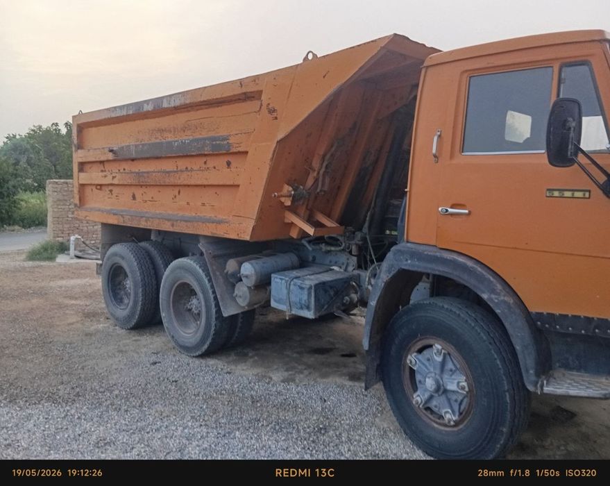 Kamaz yili 1989.