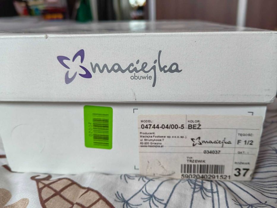 Продавам Дамски Обувкидо Глезена - Maciejka, номер 37