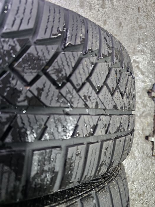 225 40 18 m+s continental