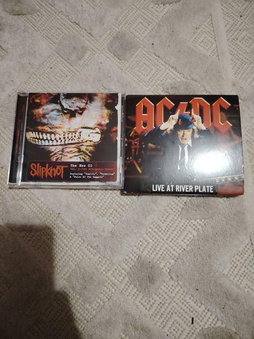 CD slipknot și AC DC