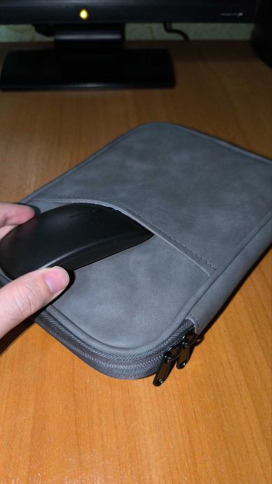 Стильный практичный органайзер мягкой замши для планшета и аксессуаров