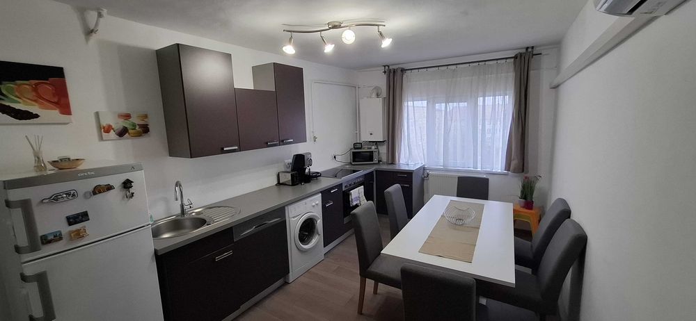 Apartament de vanzare in Cotu Mic