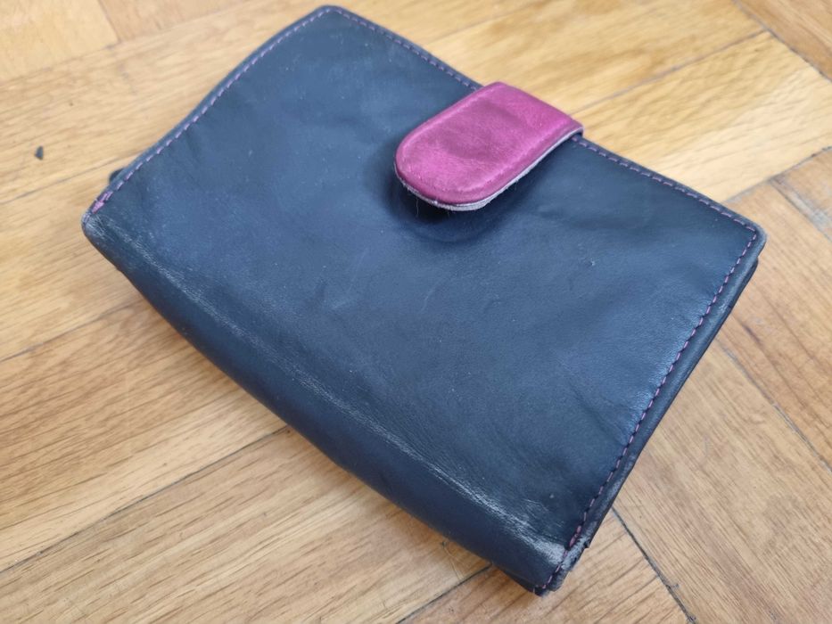 Дамско кожено портмоне