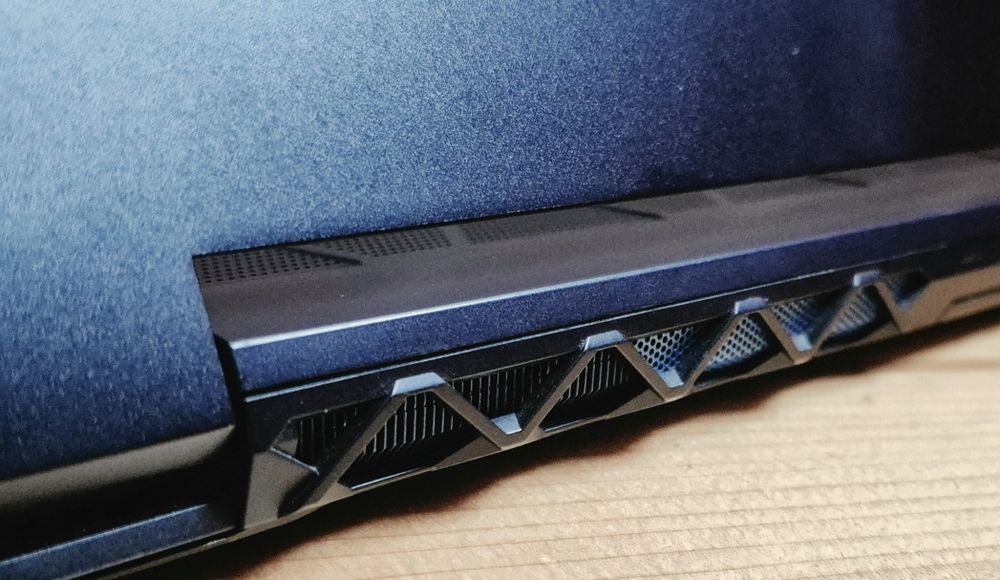 Laptop gaming Predator i7 8750H RTX 2080 nVMe 512GB 16GB RAM 15.6" 144Hz